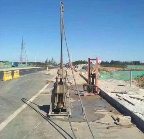 工农公路高聚物注浆加固